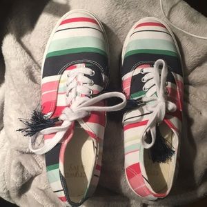 Crown and Ivy girls shoes
